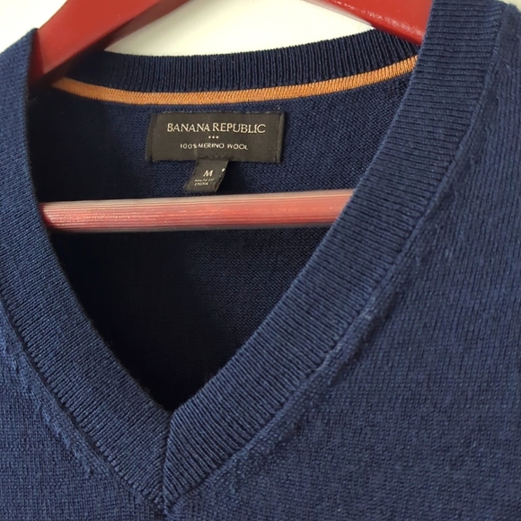 Banana Republic Blue sweater medium - Picture 3 of 6